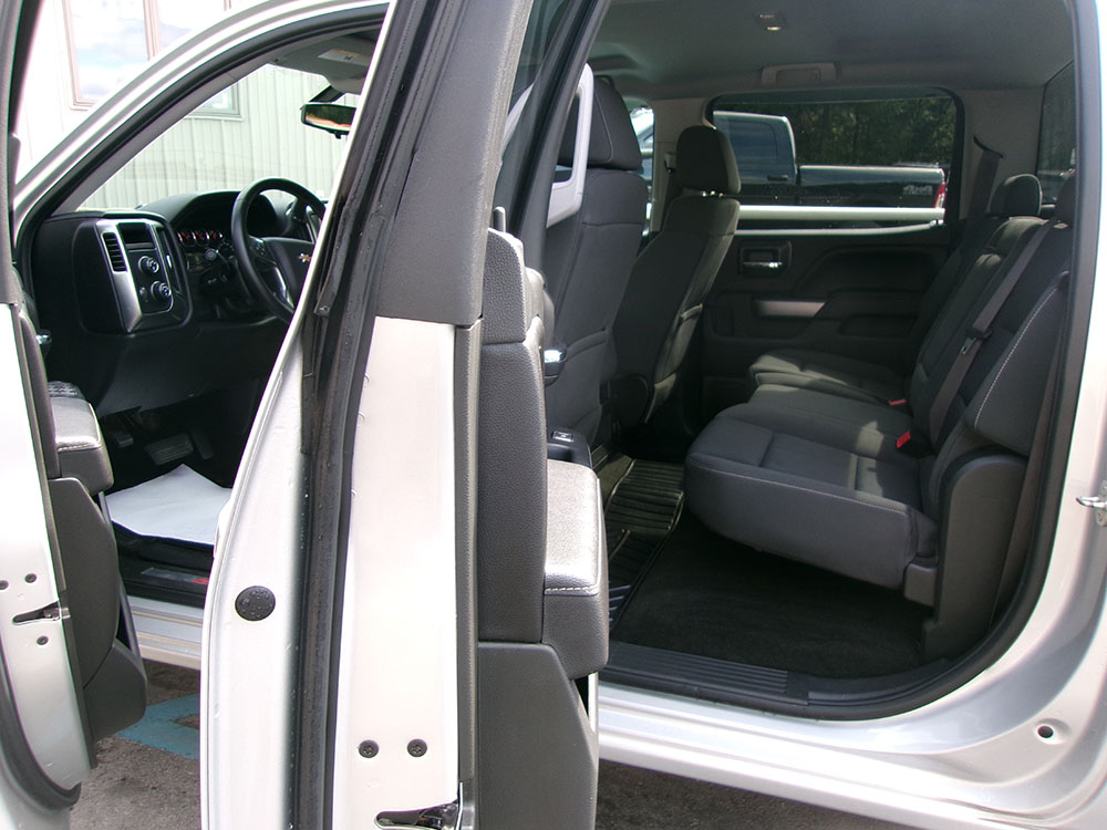 
								CHEVROLET SILVERADO 1500 2LT CREW CAB full									