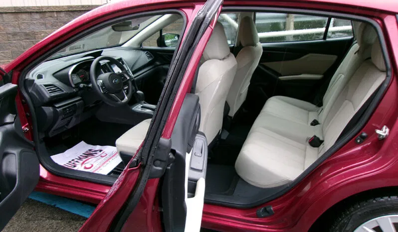 
								SUBARU IMPREZA PREMIUM full									