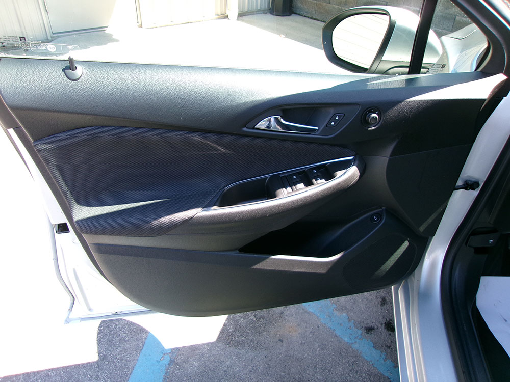 
								CHEVROLET CRUZE LS full									