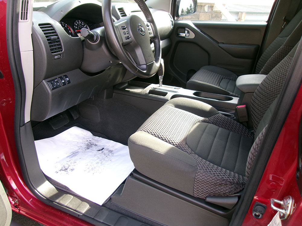 
								NISSAN FRONTIER SV KING CAB full									