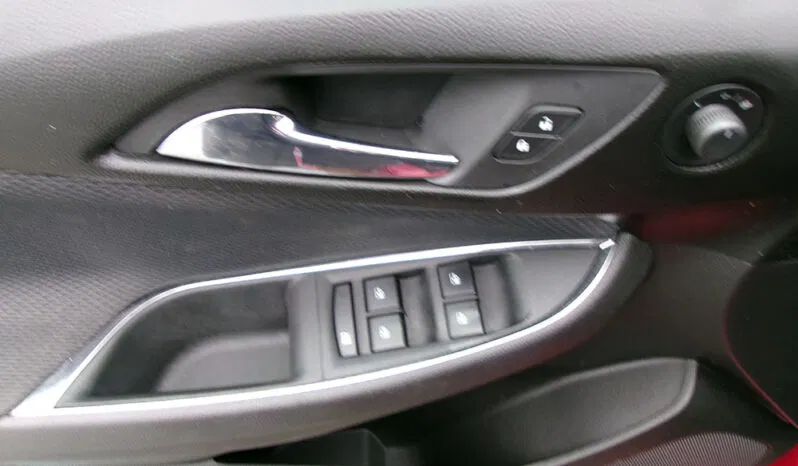 
								CHEVROLET CRUZE LT full									