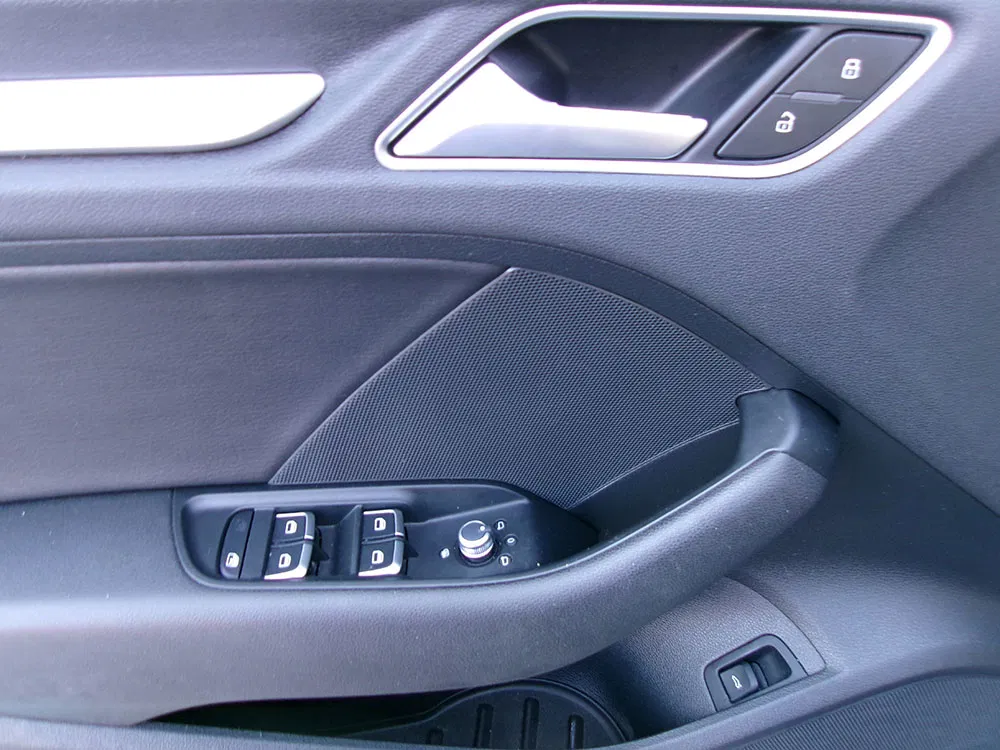 
								AUDI A3 PREMIUM full									