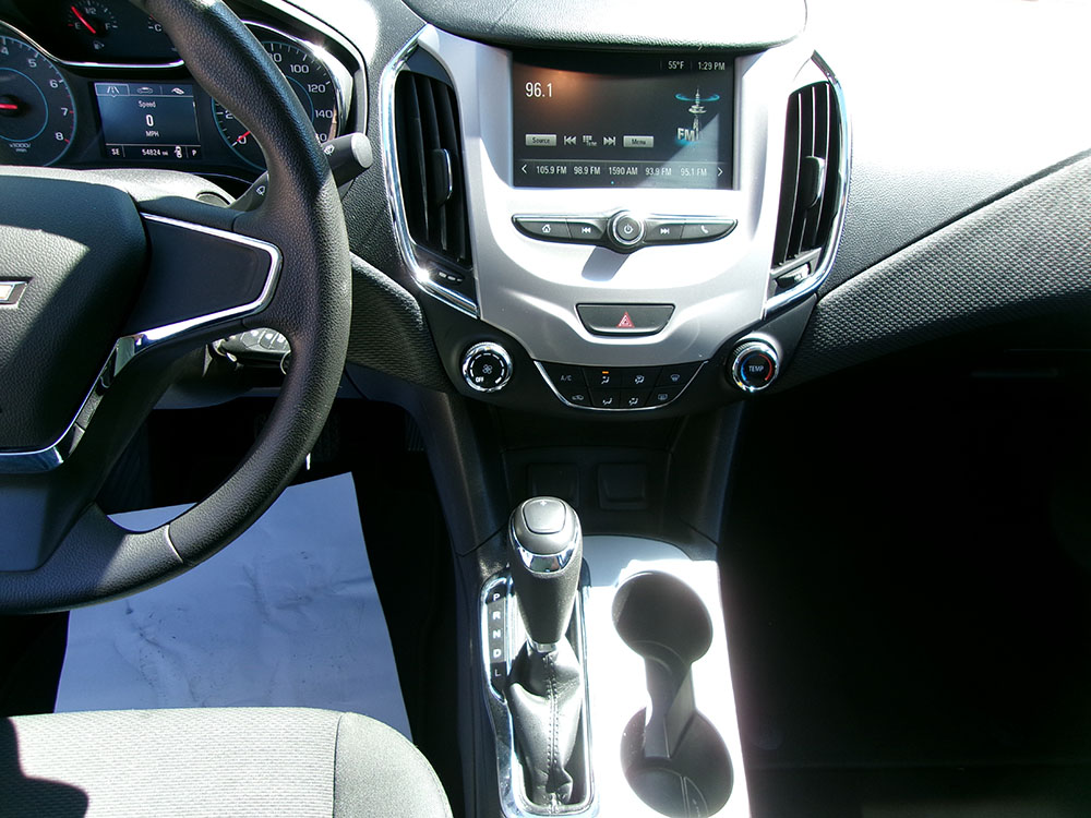 
								CHEVROLET CRUZE LS full									