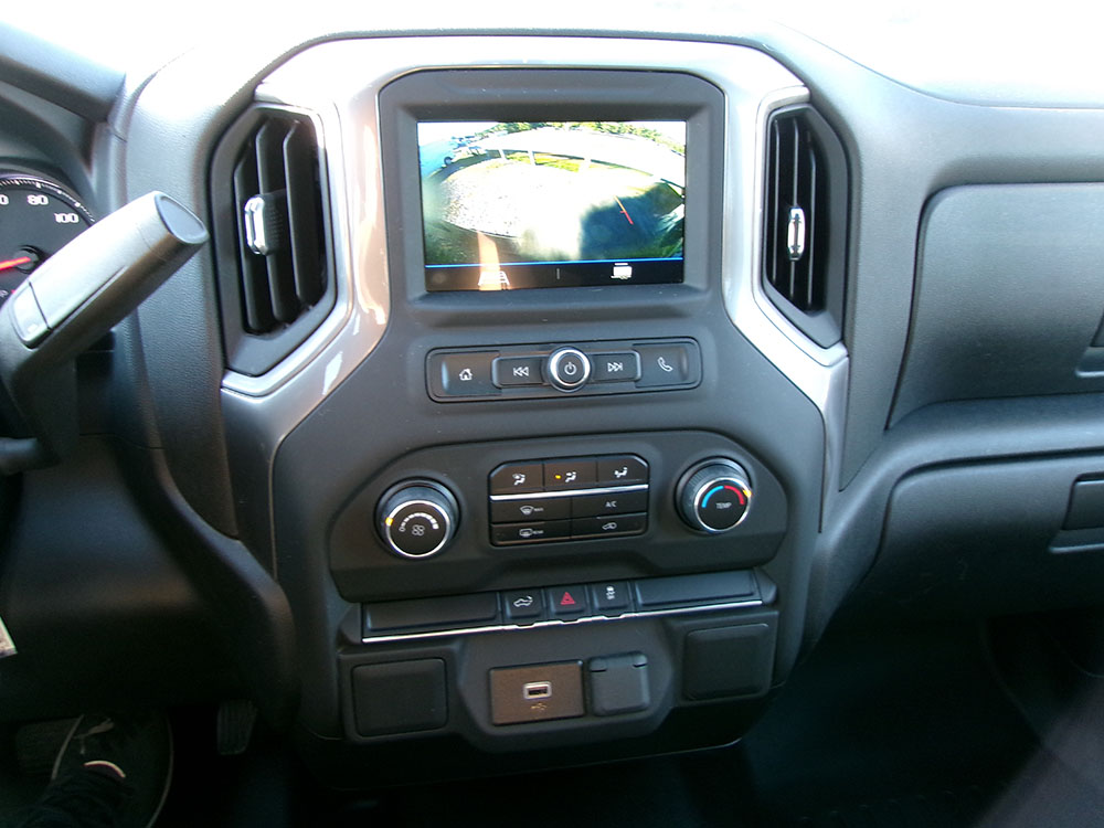 
								CHEVROLET SILVERADO 1500 CUSTOM CREW CAB full									