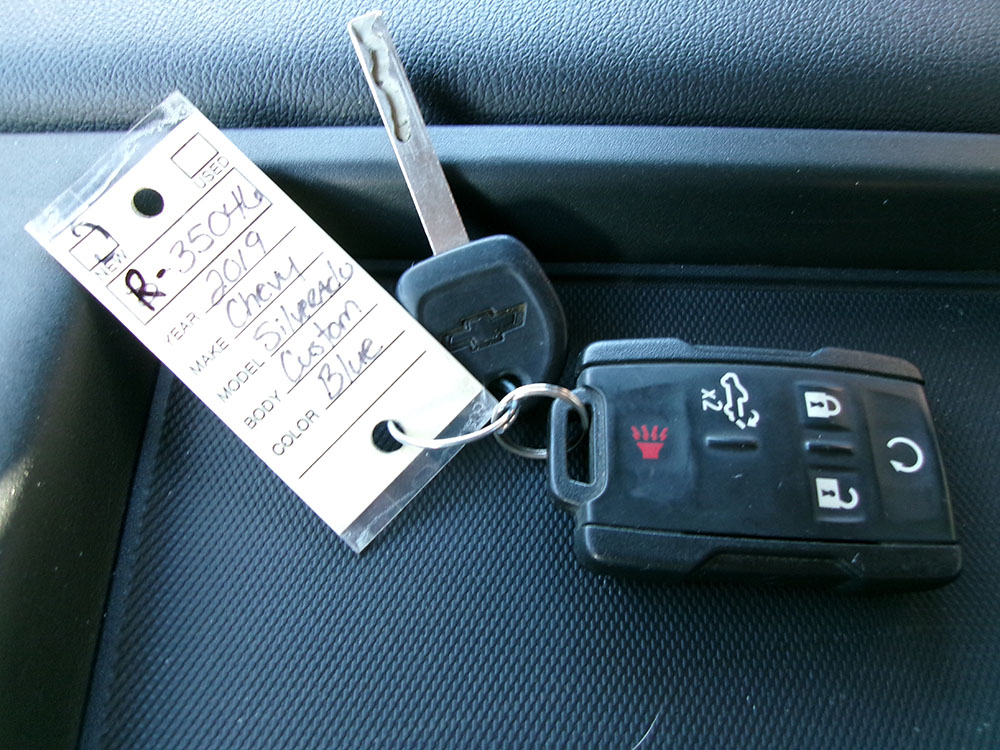 
								CHEVROLET SILVERADO 1500 CUSTOM CREW CAB full									