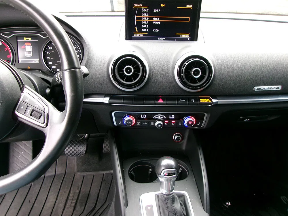 
								AUDI A3 PREMIUM PLUS full									