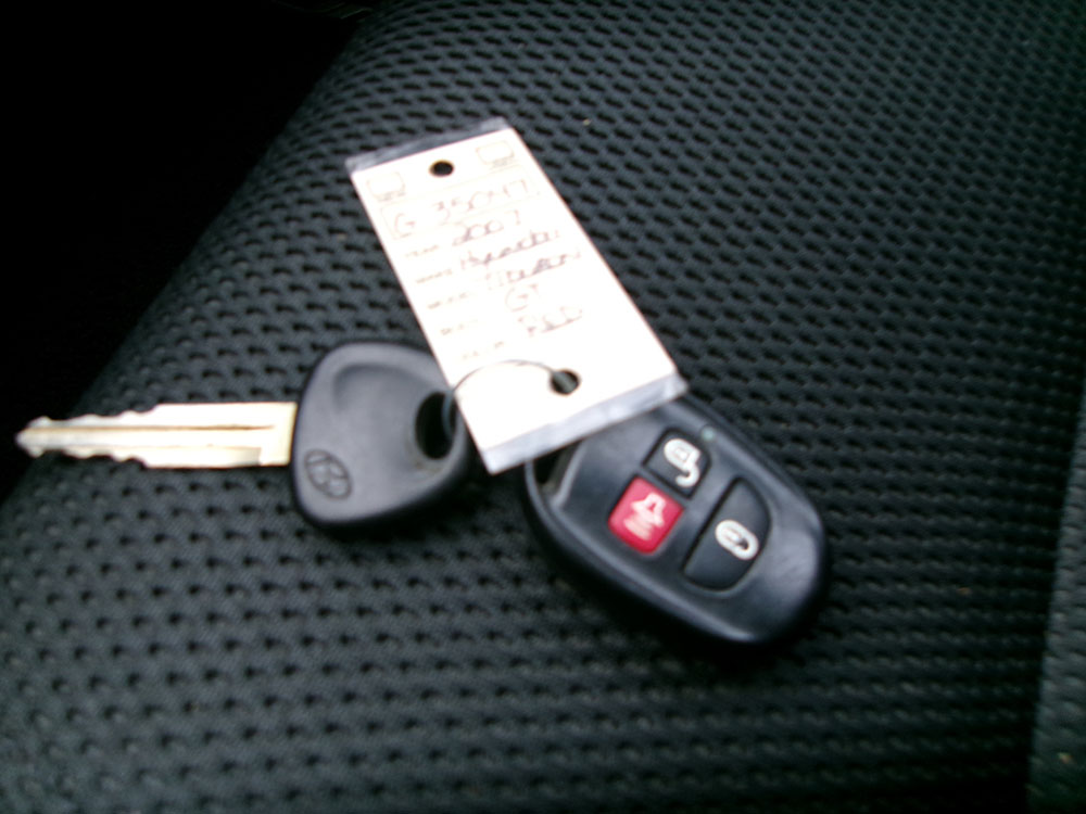 
								HYUNDAI TIBURON GT full									