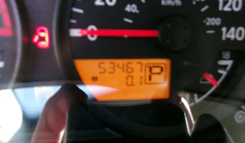 
								NISSAN FRONTIER SV CREW CAB full									