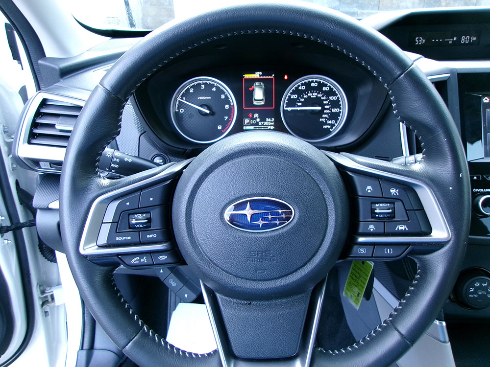 
								SUBARU FORESTER PREMIUM full									