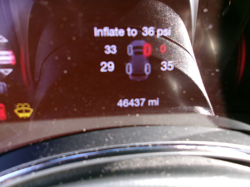 
								DODGE DURANGO R/T full									