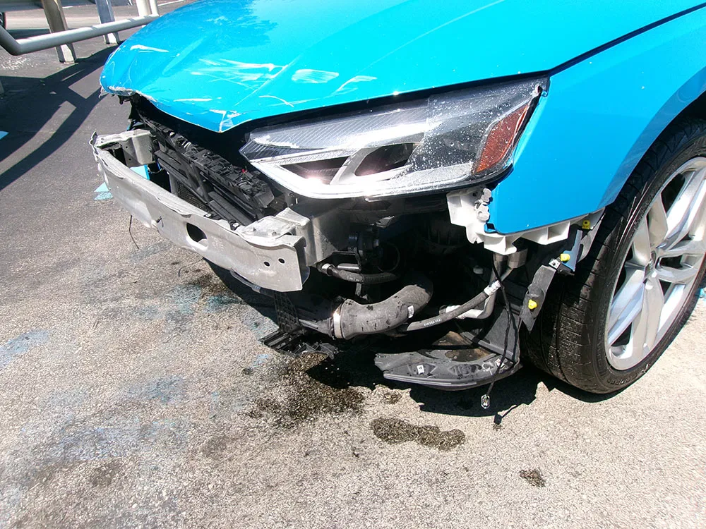 
								AUDI A4 PREMIUM full									