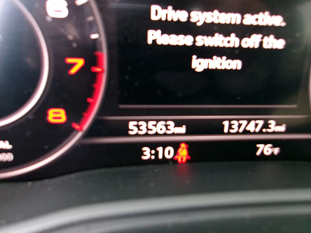 
								AUDI Q5 PRESTIGE full									