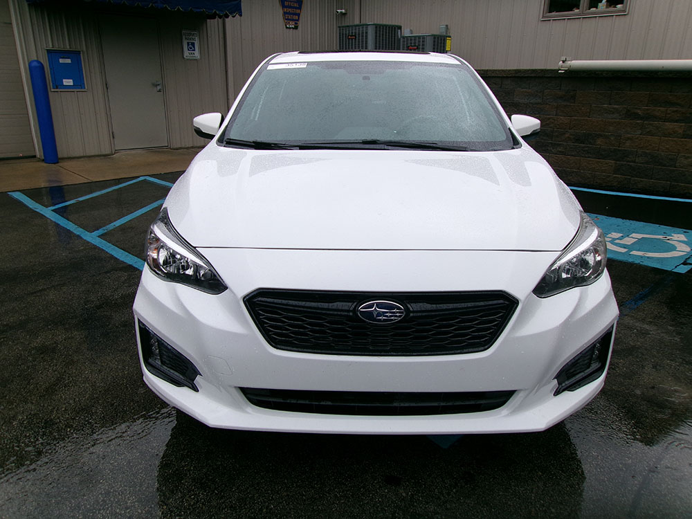 
								SUBARU IMPREZA SPORT full									