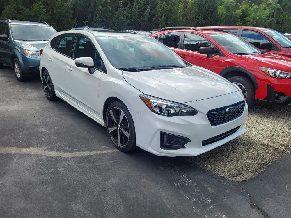 
								SUBARU IMPREZA SPORT full									