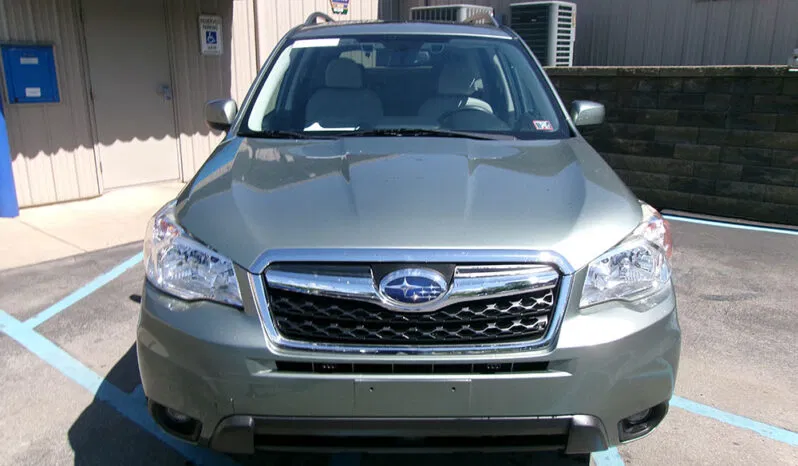 
								SUBARU FORESTER PREMIUM full									
