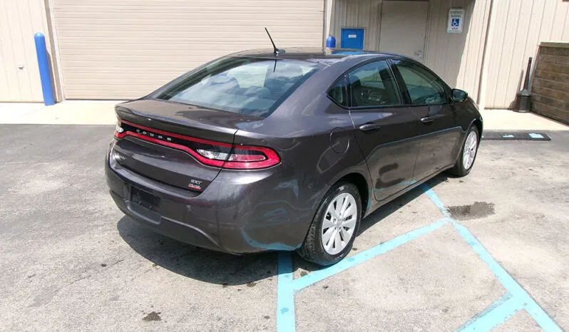 
								DODGE DART SXT full									