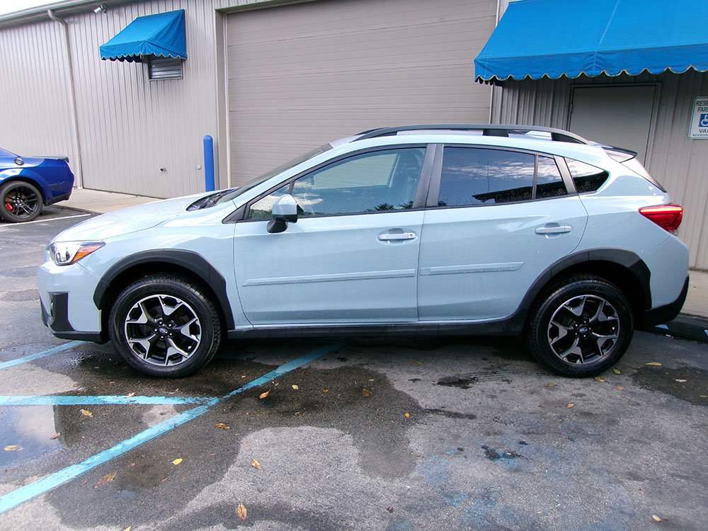 
								SUBARU CROSSTREK PREMIUM full									