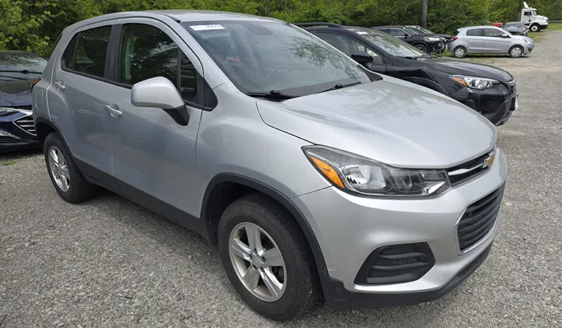 
								CHEVROLET TRAX LS full									