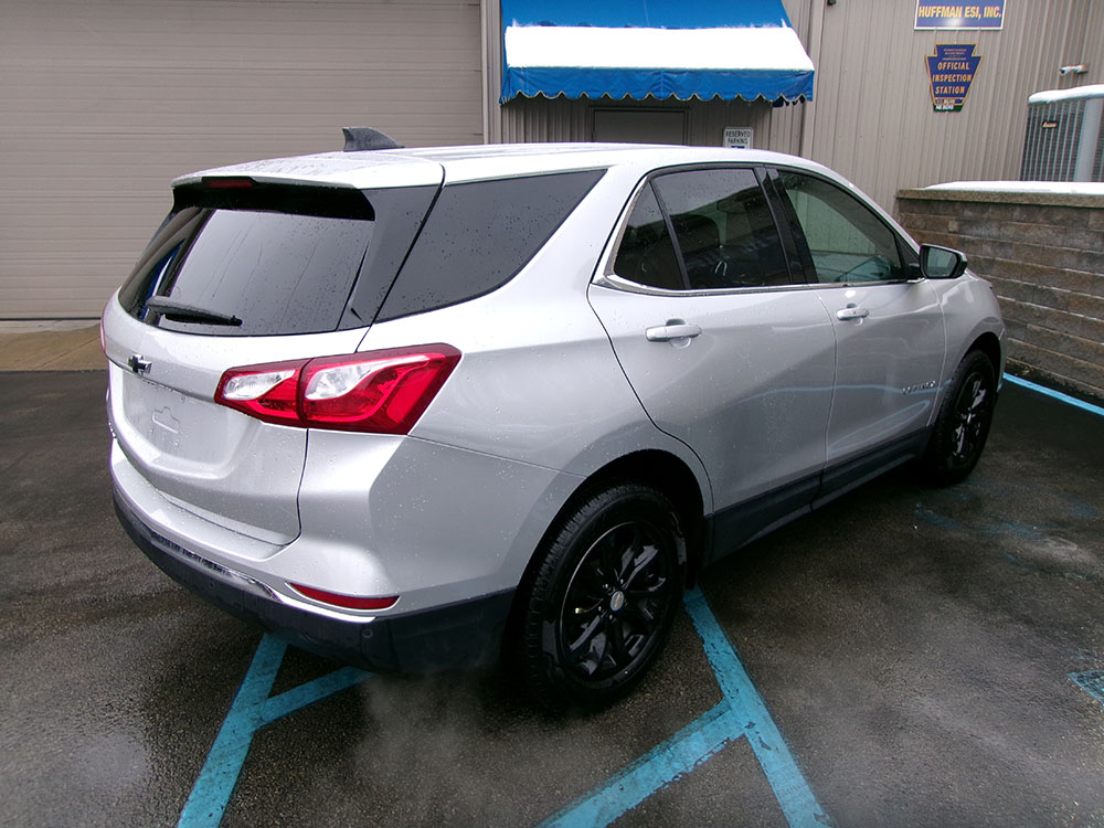 
								CHEVROLET EQUINOX LT full									
