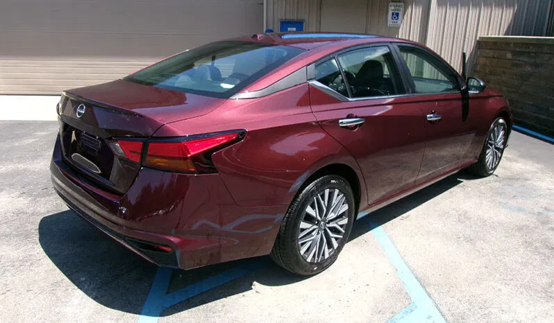
								NISSAN ALTIMA SV full									