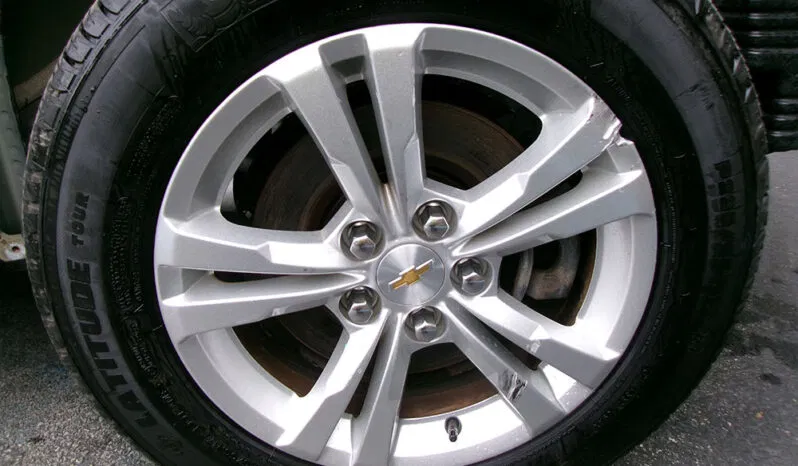 
								CHEVROLET EQUINOX LT full									