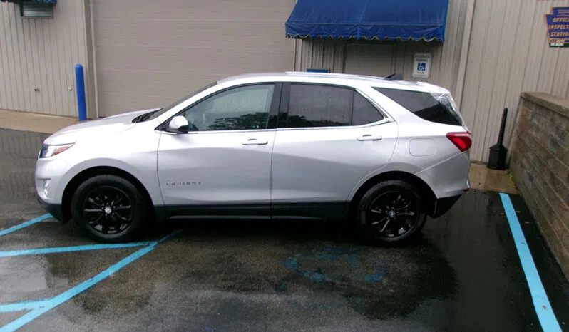 
								CHEVROLET EQUINOX LT full									