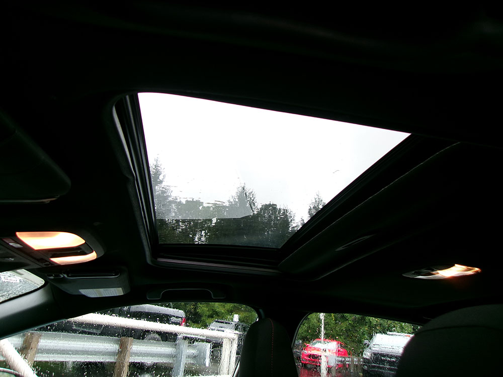 
								SUBARU IMPREZA SPORT full									