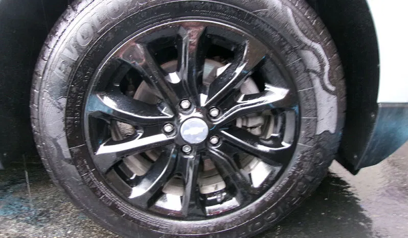
								CHEVROLET EQUINOX LT full									