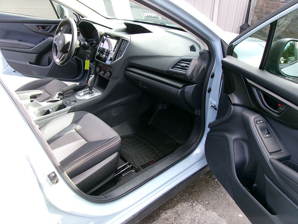 
								SUBARU CROSSTREK PREMIUM full									