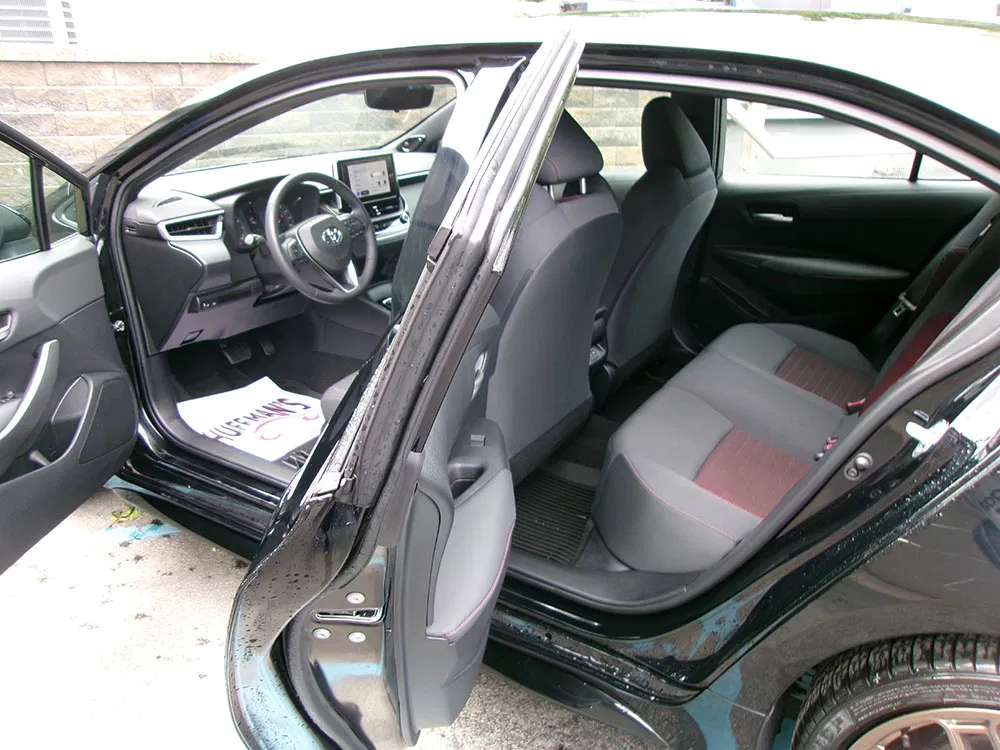 
								TOYOTA COROLLA NIGHT SHADE full									