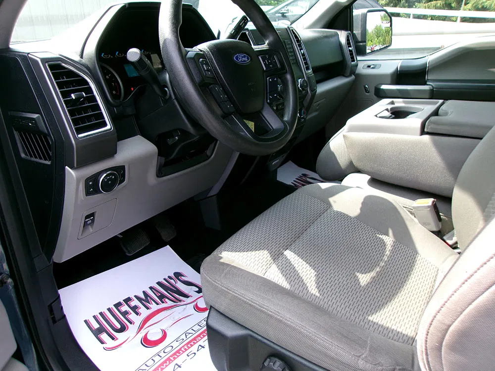 
								FORD F-150 XLT SUPER CAB full									