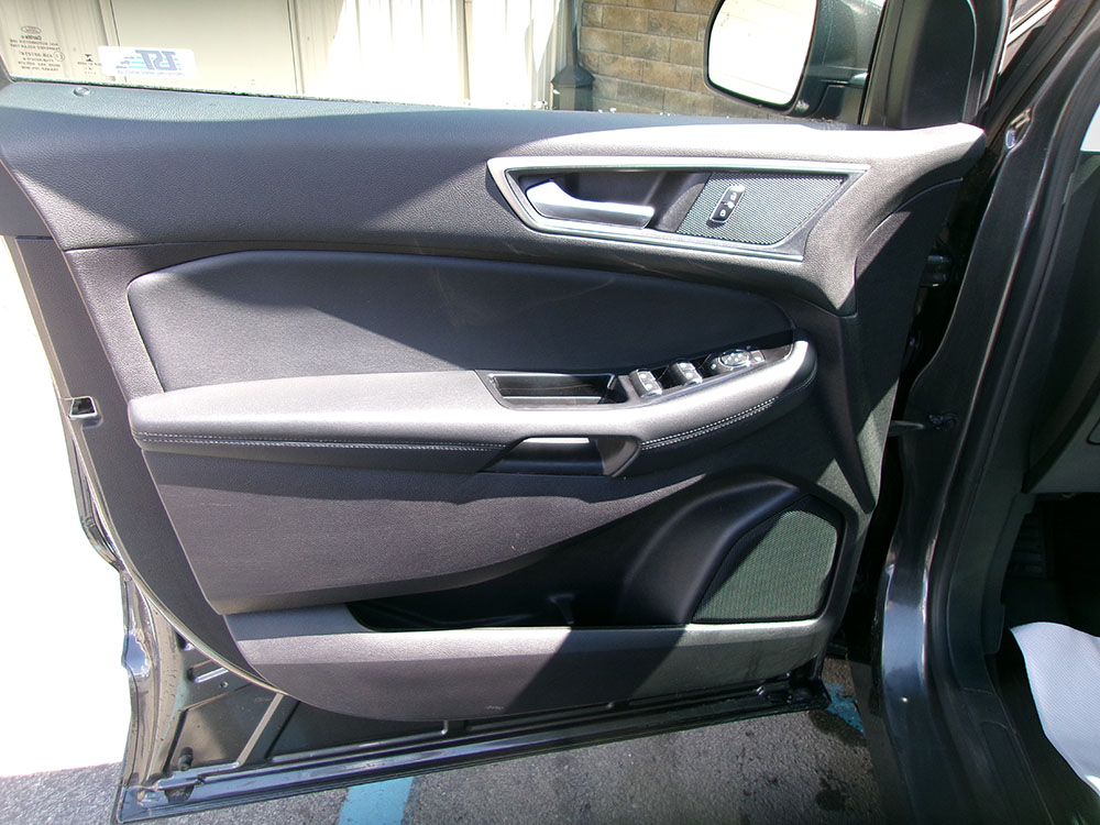 
								FORD EDGE SEL full									