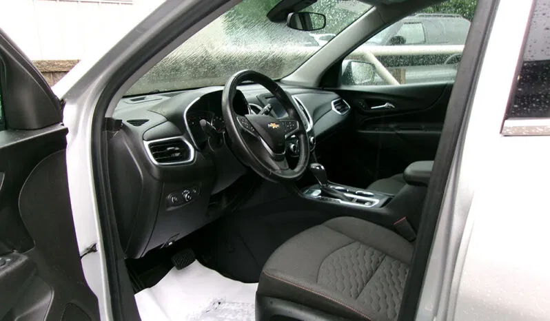 
								CHEVROLET EQUINOX LT full									