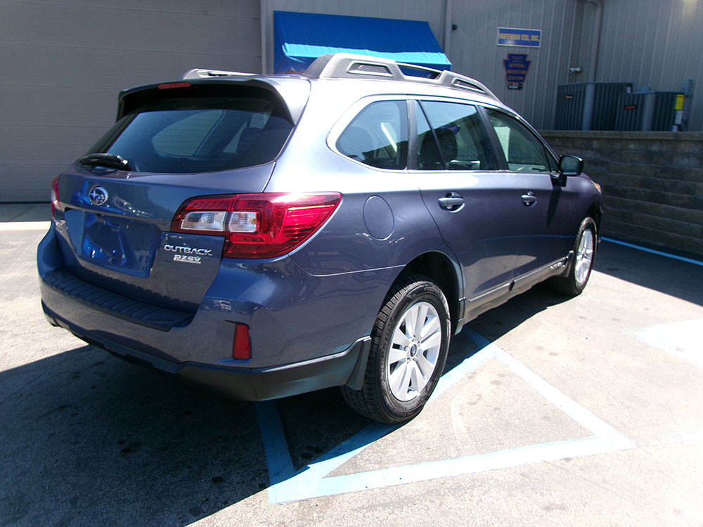 
								SUBARU OUTBACK full									
