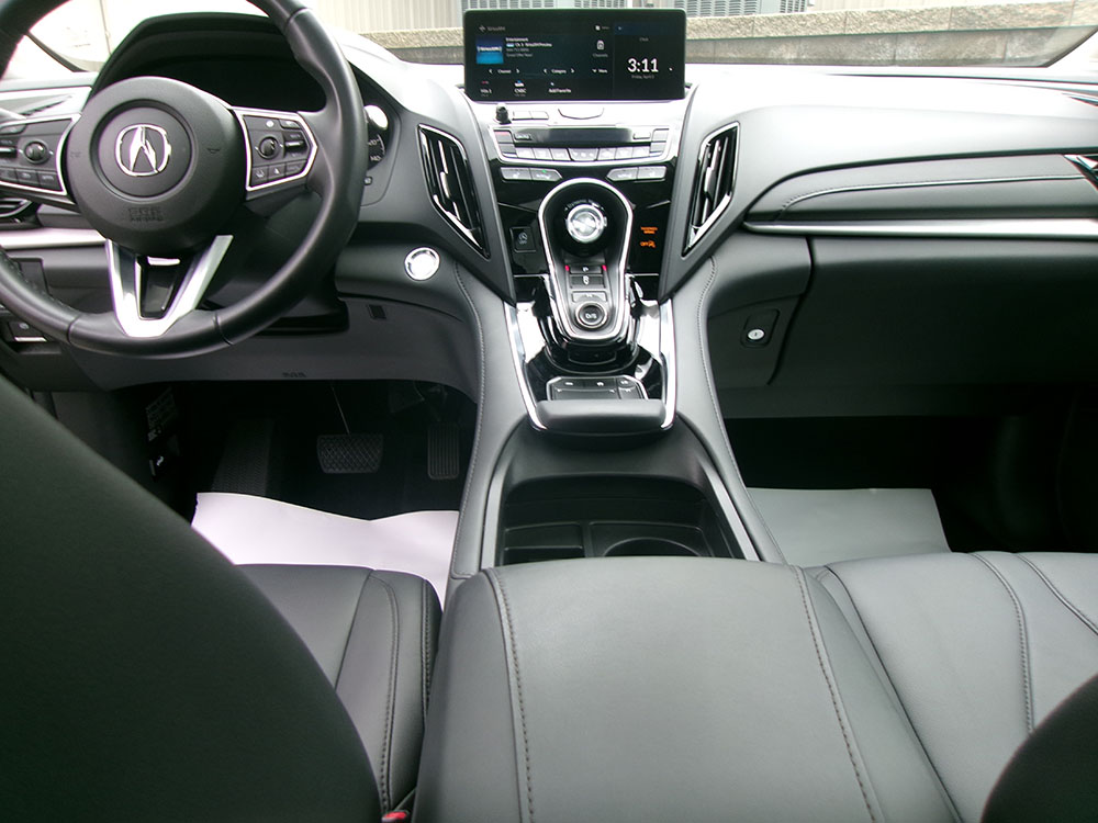 
								ACURA RDX SH-AWD full									