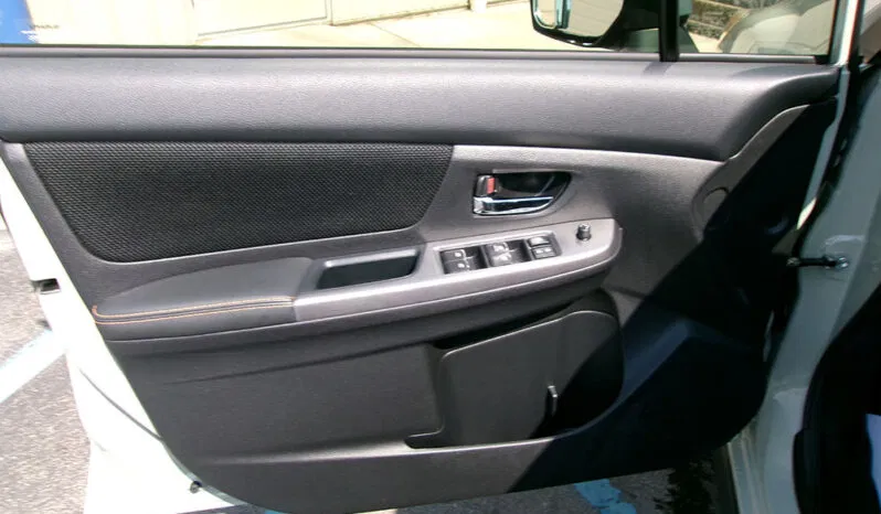 
								SUBARU CROSSTREK PREMIUM full									