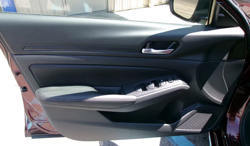 
								NISSAN ALTIMA SV full									