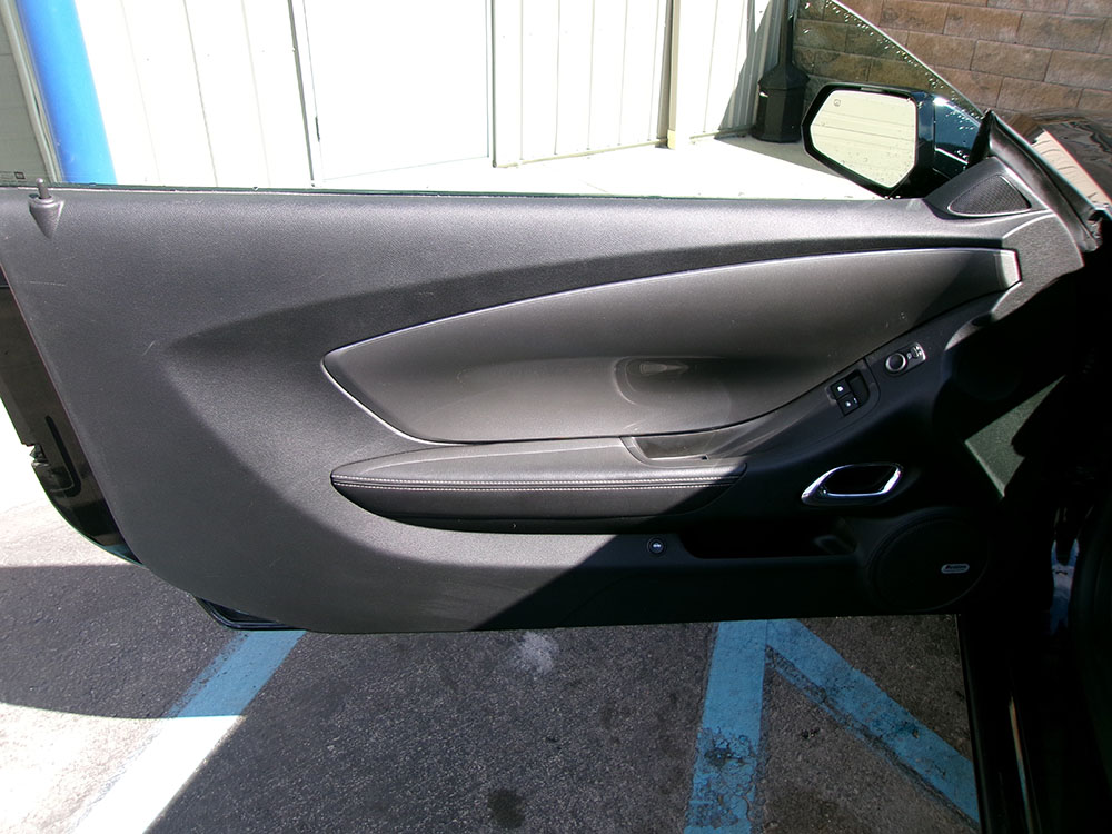
								CHEVROLET CAMARO 2LT full									
