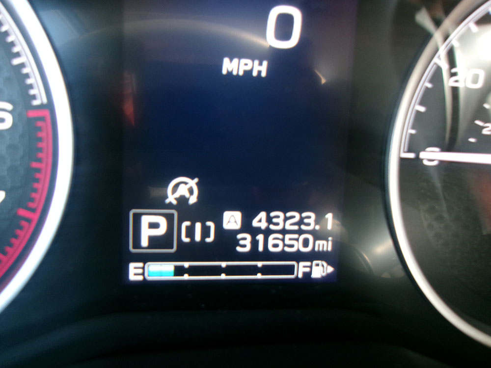 
								SUBARU FORESTER PREMIUM full									