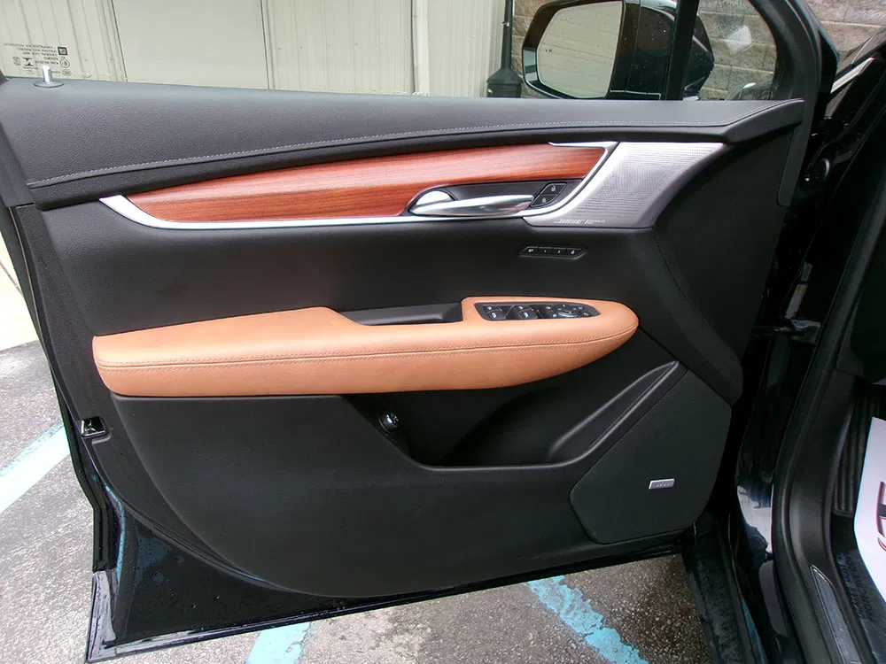
								CADILLAC XT5 PREMIUM LUXURY full									