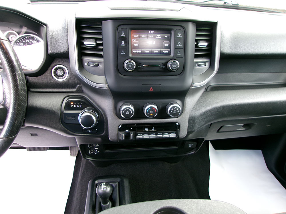 
								RAM 2500 TRADESMAN CREW CAB full									