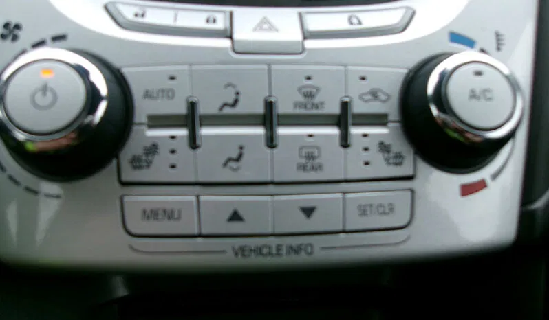
								CHEVROLET EQUINOX LT full									