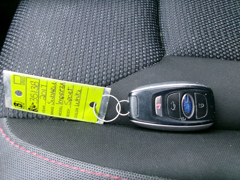 
								SUBARU IMPREZA SPORT full									