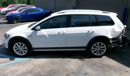 2019 Volkswagen Golf Alltrack Alltrack S's photo