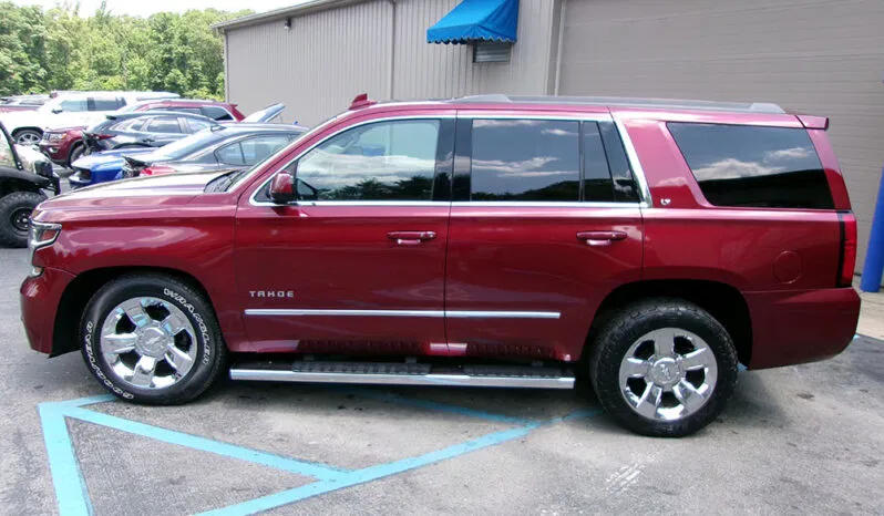 
								CHEVROLET TAHOE LT full									