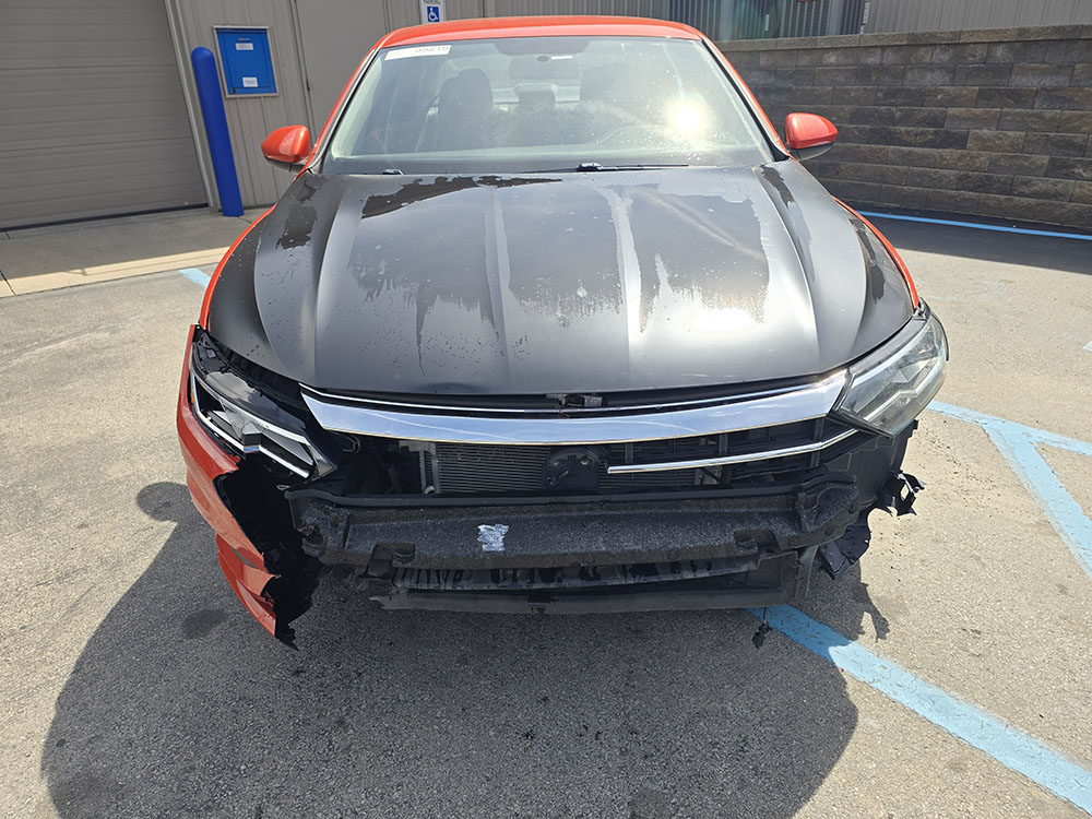 
								VOLKSWAGEN JETTA S full									