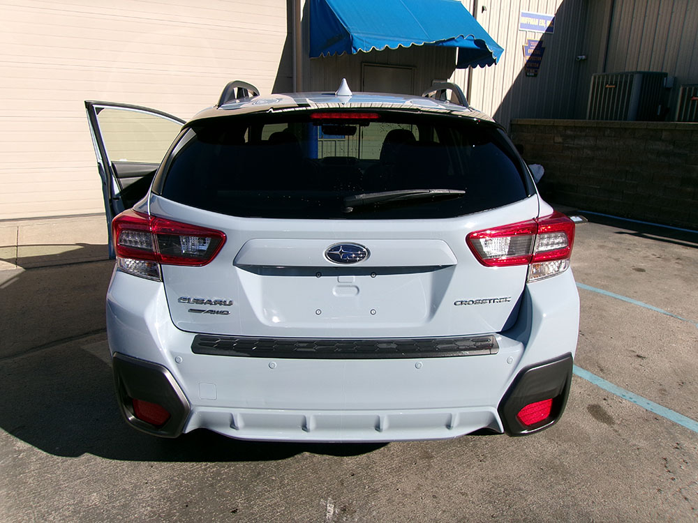 
								SUBARU CROSSTREK LIMITED full									