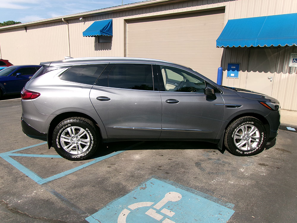 
								BUICK ENCLAVE ESSENCE full									