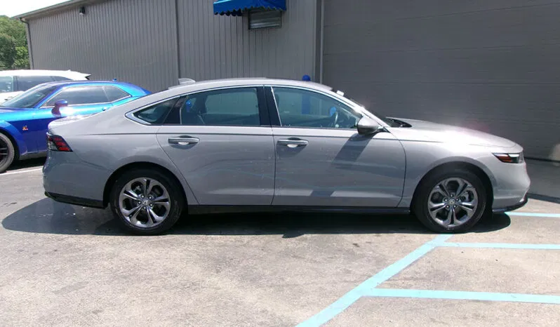 
								HONDA ACCORD EX-L HYBRID full									