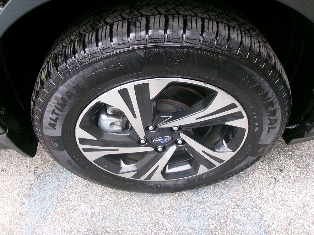 
								SUBARU CROSSTREK PREMIUM full									